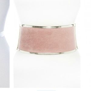 Blush wide belt
